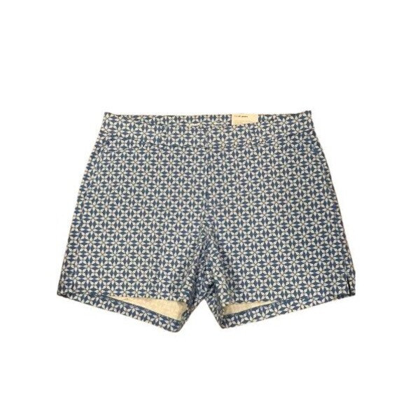 Women's Size 14 Shorts Old Navy High-Rise Pixie Secret Smooth Pockets NWT - Picture 1 of 2